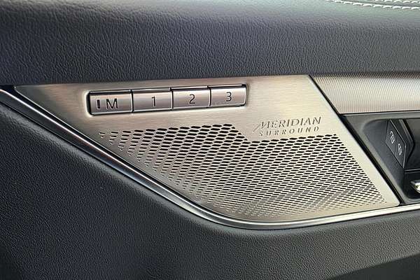 2023 Jaguar F-PACE P250 R-Dynamic S X761