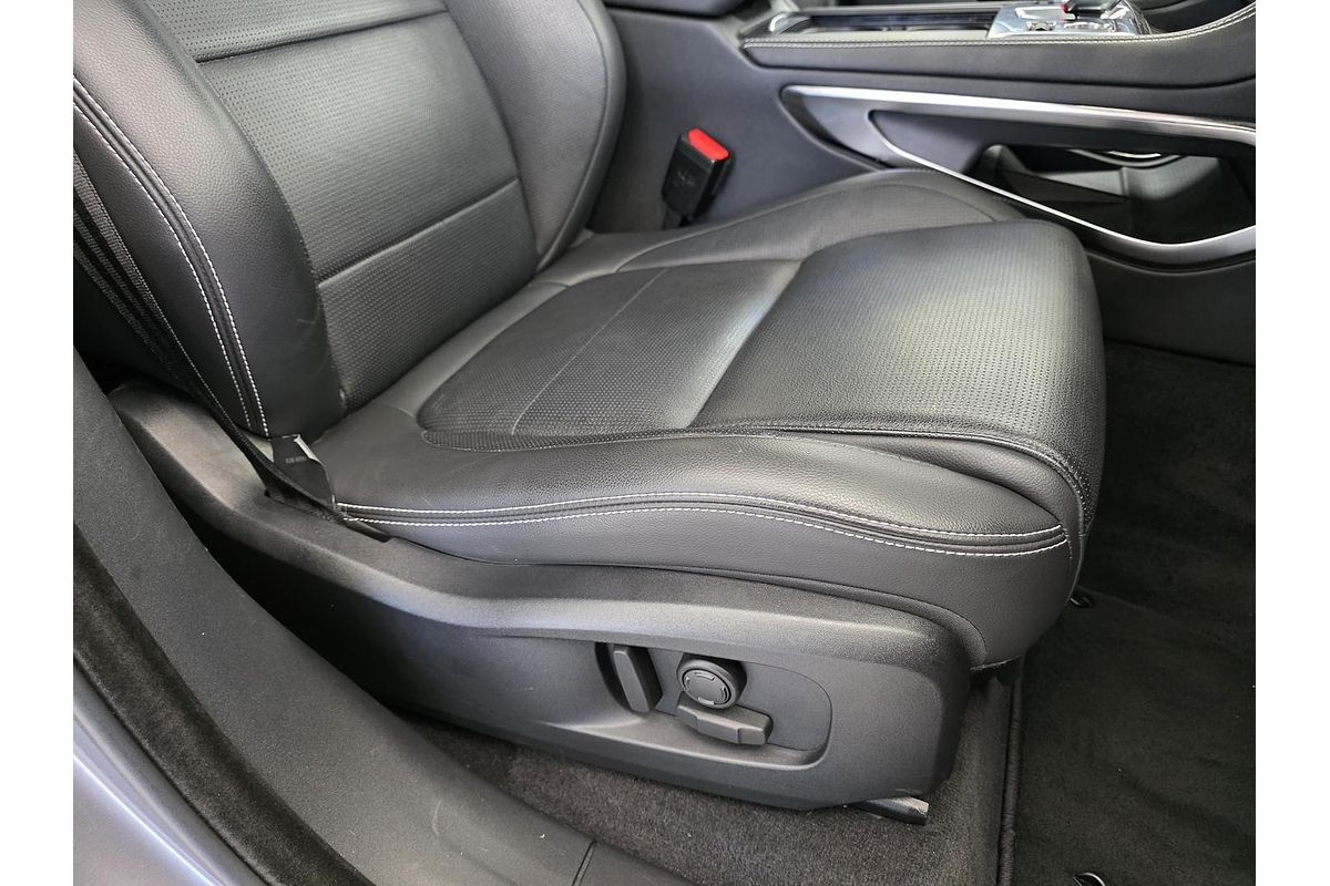 2023 Jaguar F-PACE P250 R-Dynamic S X761