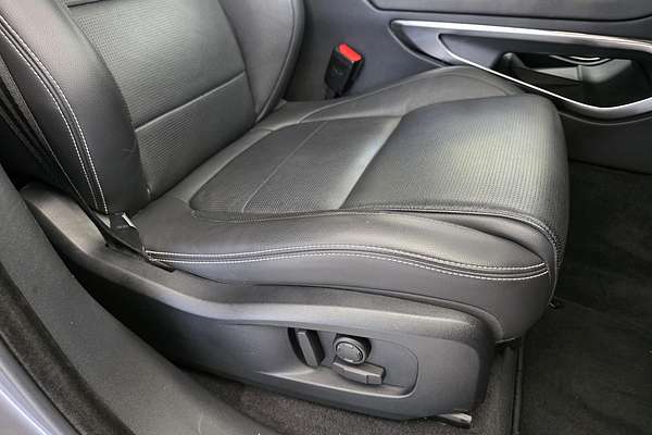 2023 Jaguar F-PACE P250 R-Dynamic S X761