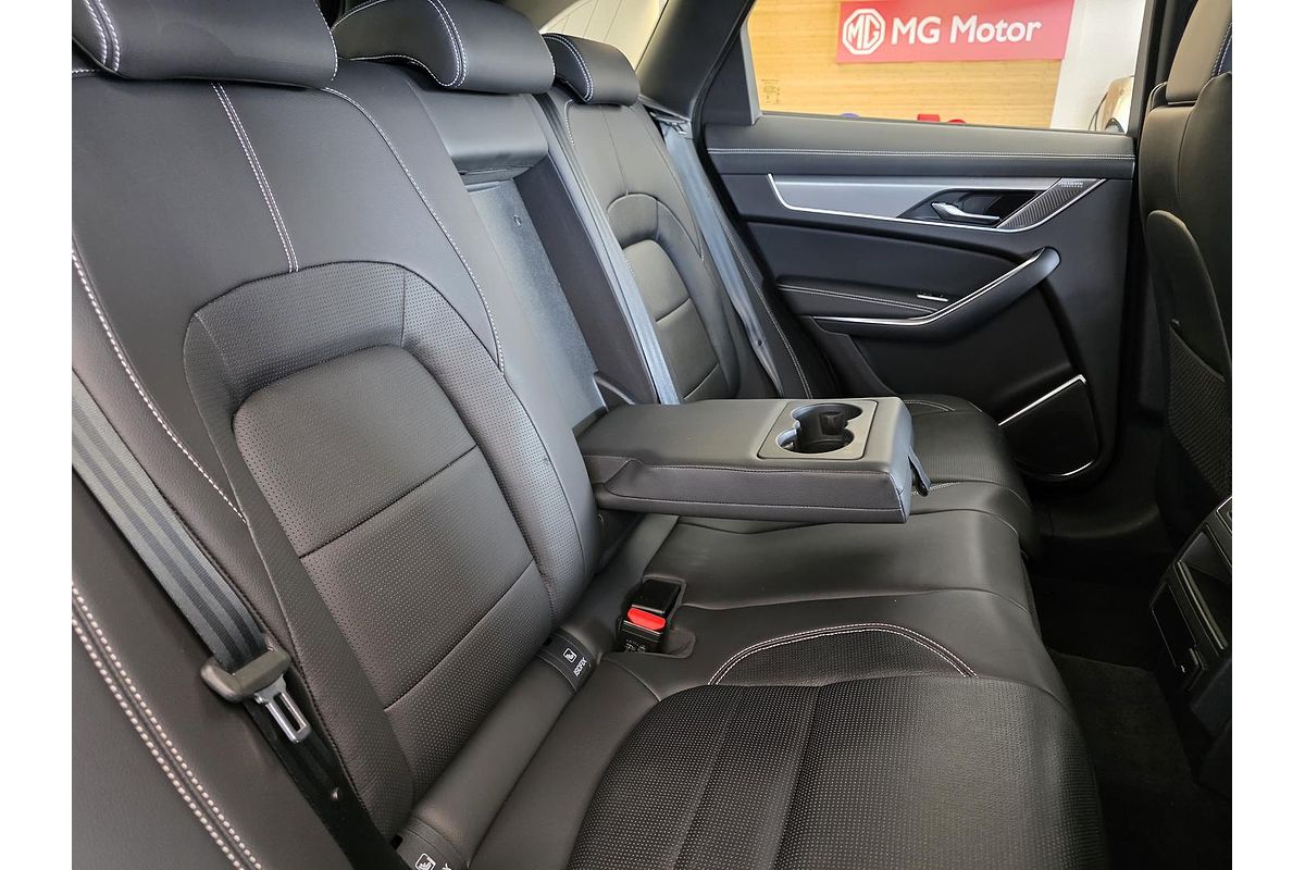 2023 Jaguar F-PACE P250 R-Dynamic S X761