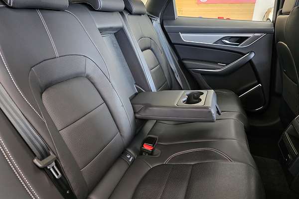2023 Jaguar F-PACE P250 R-Dynamic S X761