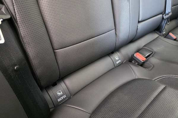 2023 Jaguar F-PACE P250 R-Dynamic S X761