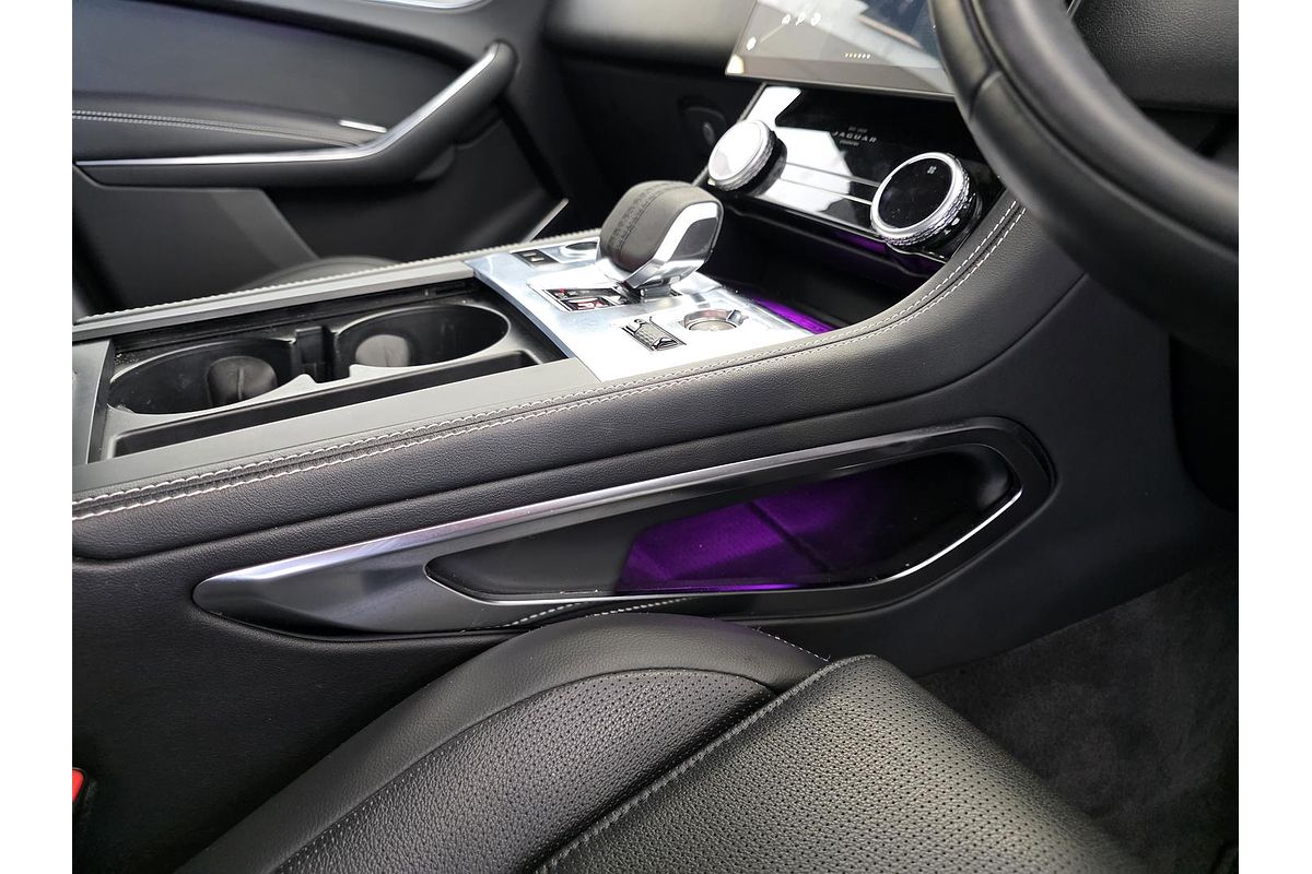 2023 Jaguar F-PACE P250 R-Dynamic S X761