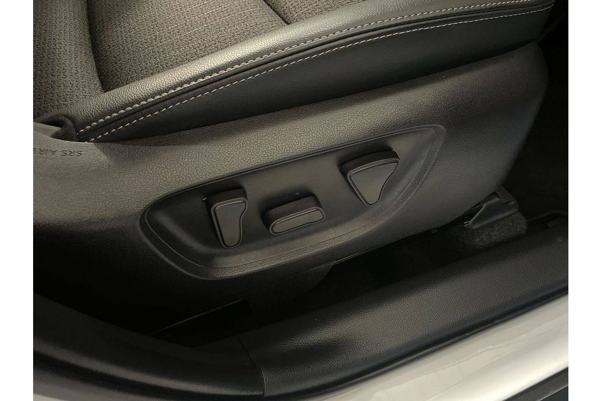 2023 Toyota Yaris Cross Urban MXPJ10R