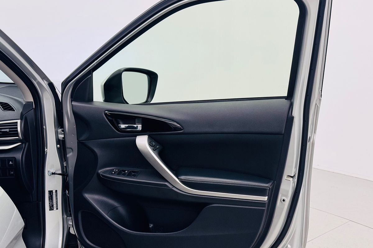 2019 Mitsubishi Eclipse Cross ES YA