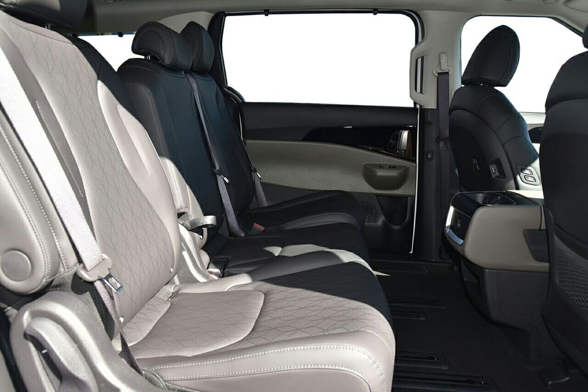 2025 Kia Carnival GT-Line KA4 PE