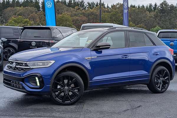 2025 Volkswagen T-Roc 140TSI R-Line D11