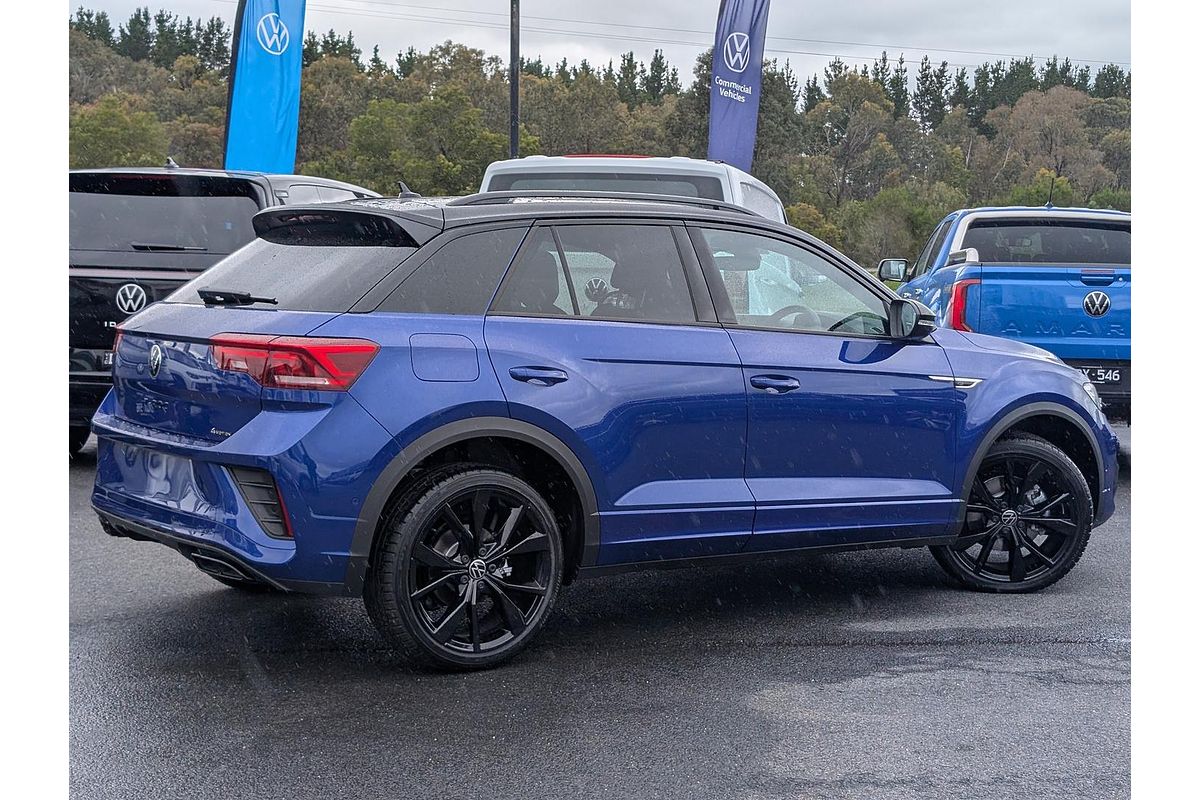 2025 Volkswagen T-Roc 140TSI R-Line D11