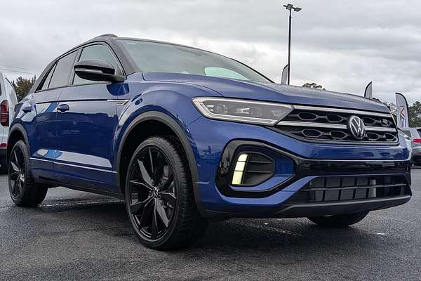 2025 Volkswagen T-Roc 140TSI R-Line D11