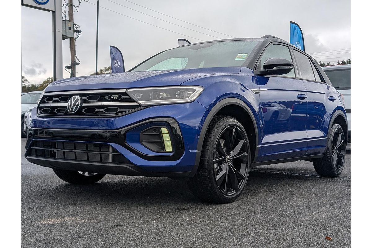 2025 Volkswagen T-Roc 140TSI R-Line D11