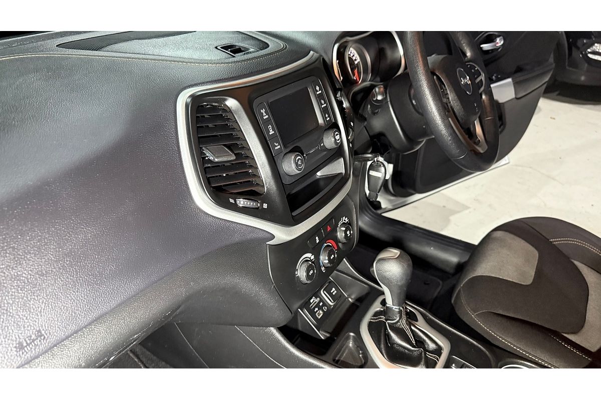 2017 Jeep Cherokee Sport KL