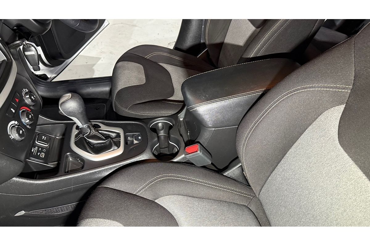 2017 Jeep Cherokee Sport KL