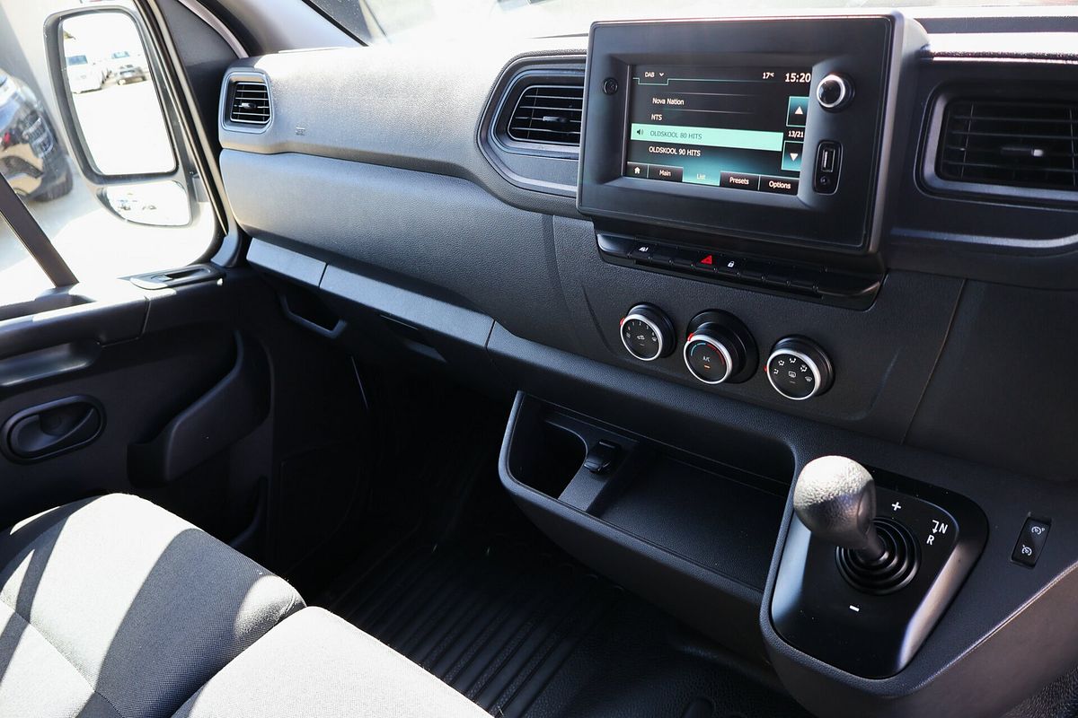 2020 Renault Master Pro 110kW X62 Phase 2 MWB Mid Roof