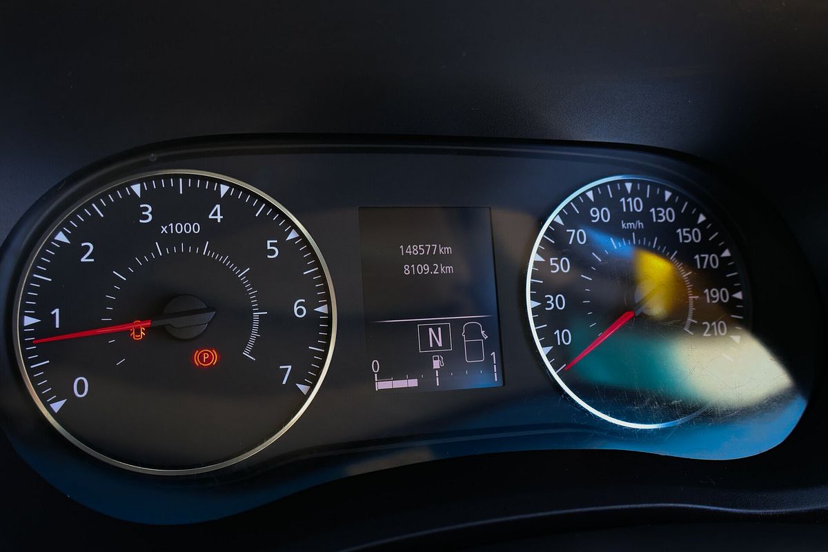 2020 Renault Master Pro 110kW X62 Phase 2 MWB Mid Roof