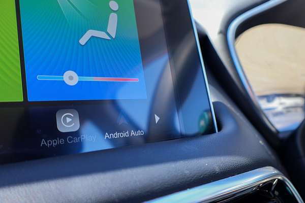 2022 MG HS Core SAS23