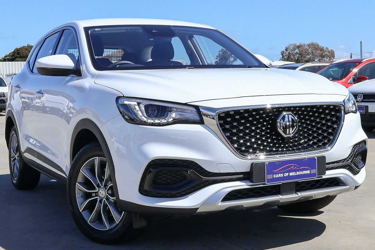 2022 MG HS Core SAS23