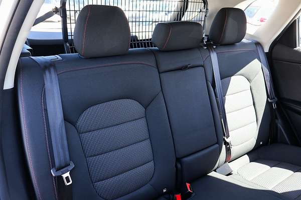 2022 MG HS Core SAS23