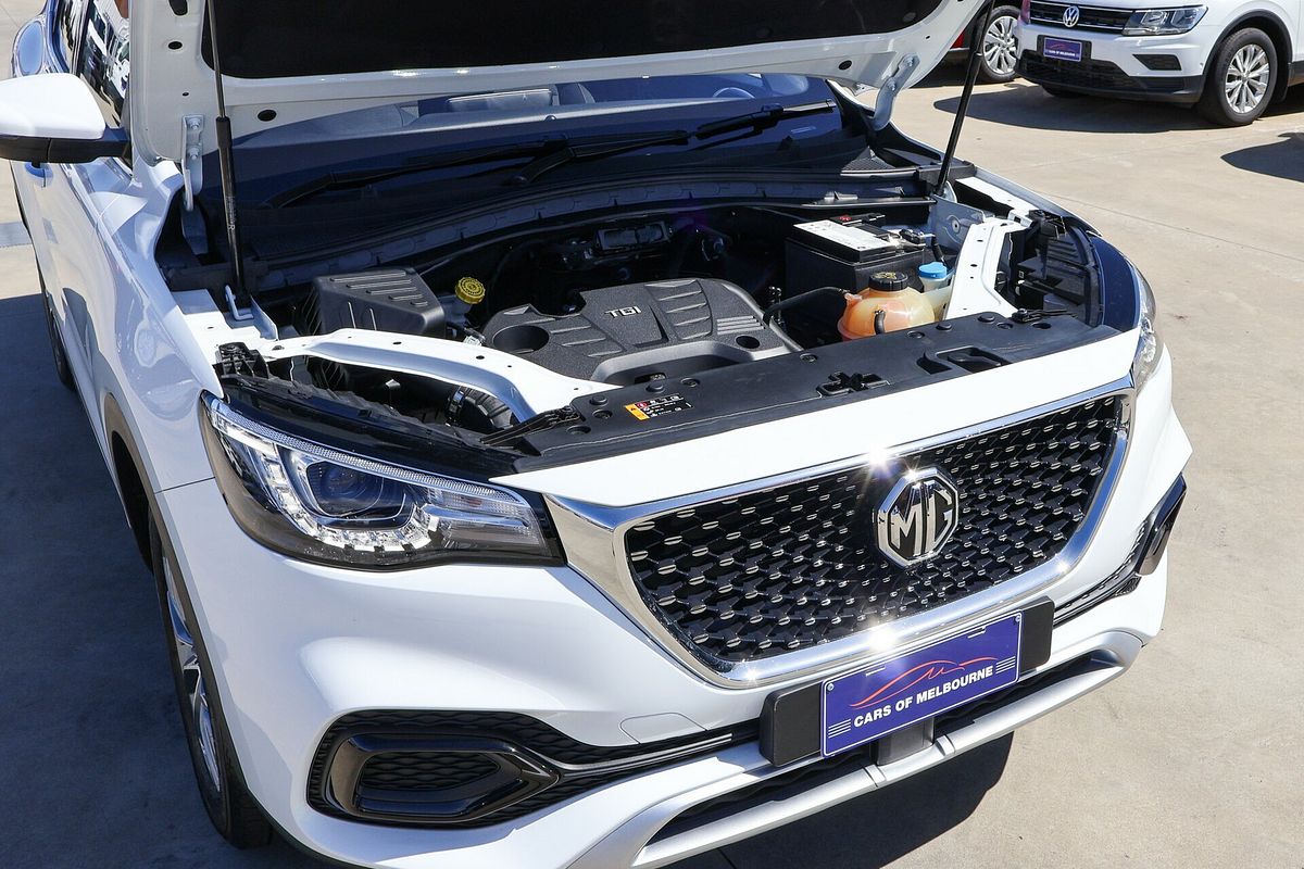 2022 MG HS Core SAS23