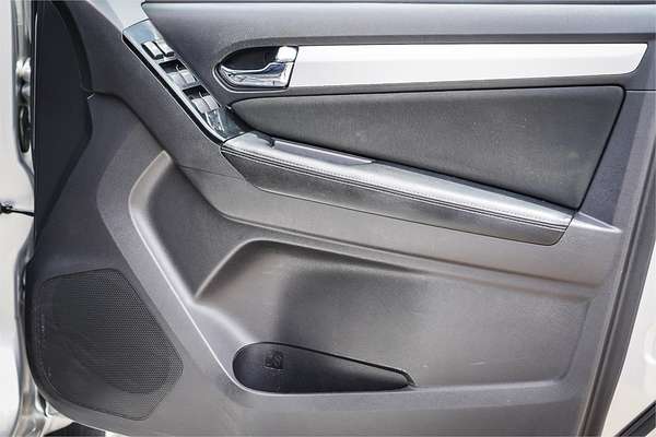 2018 Isuzu MU-X LS-M