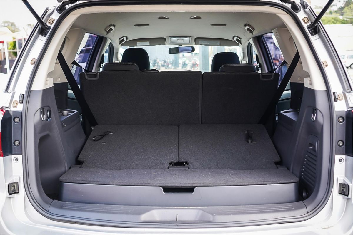 2018 Isuzu MU-X LS-M