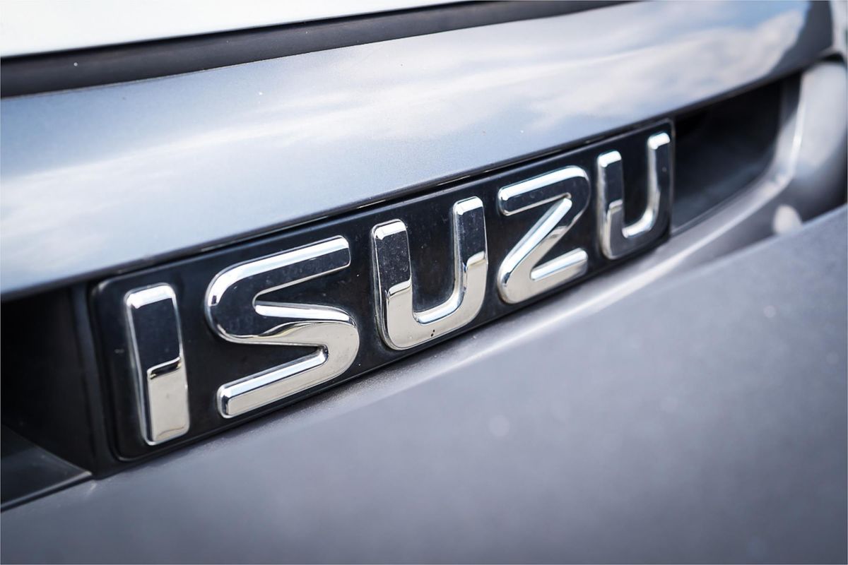 2018 Isuzu MU-X LS-M