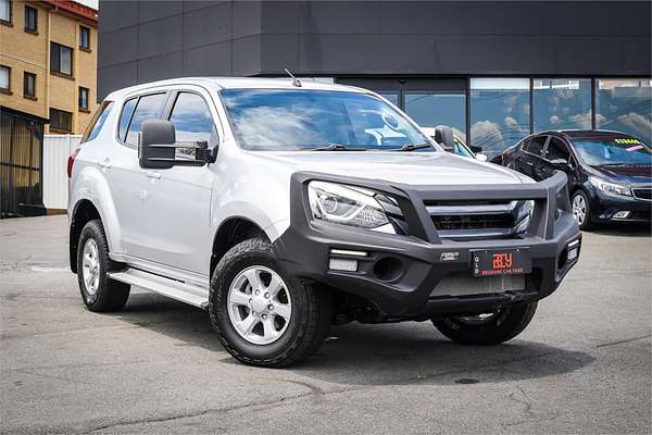 2019 Isuzu MU-X LS-M