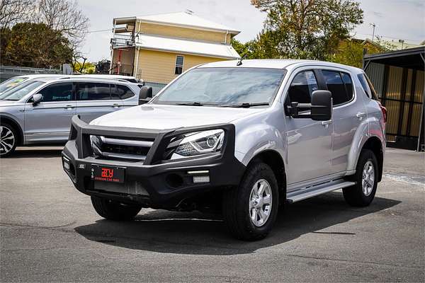 2019 Isuzu MU-X LS-M