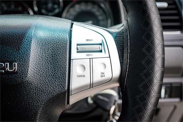 2019 Isuzu MU-X LS-M