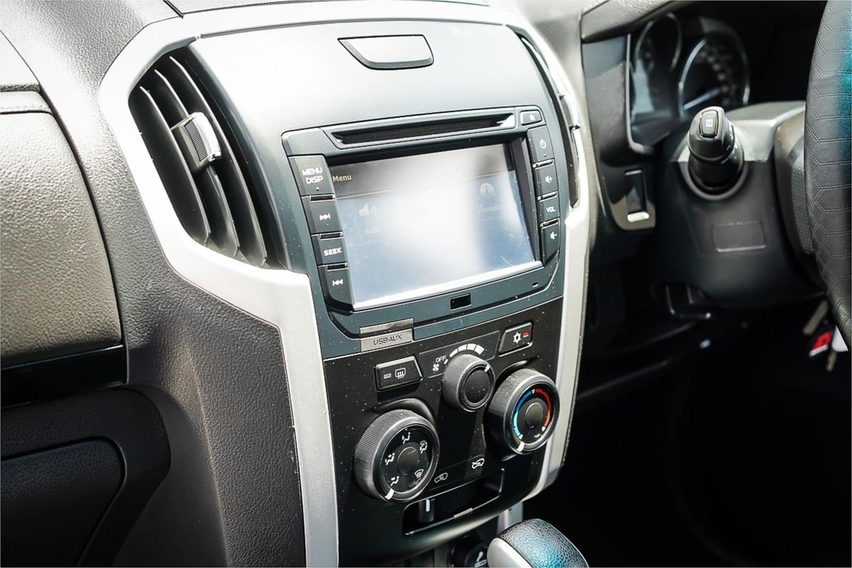 2019 Isuzu MU-X LS-M