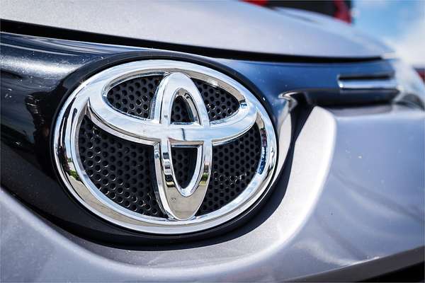 2017 Toyota RAV4 GX ALA49R