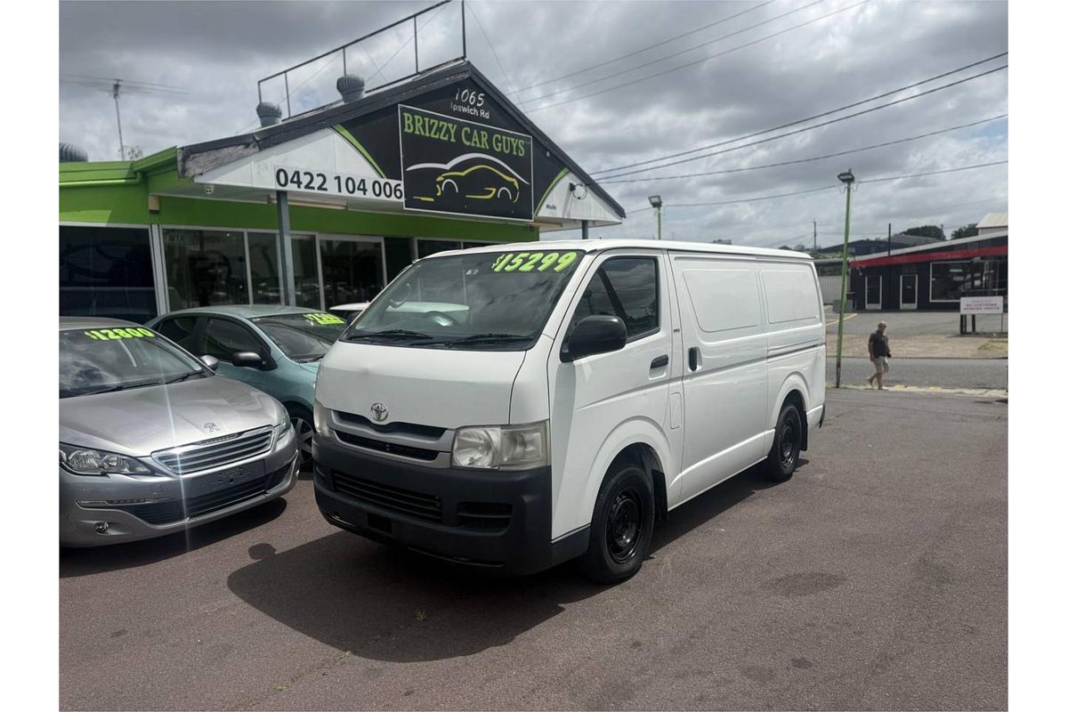 2008 Toyota Hiace TRH201R LWB
