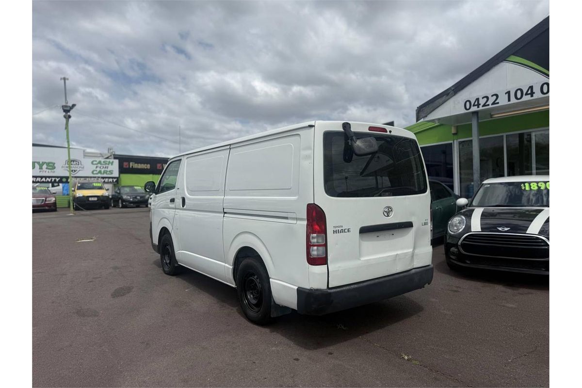 2008 Toyota Hiace TRH201R LWB