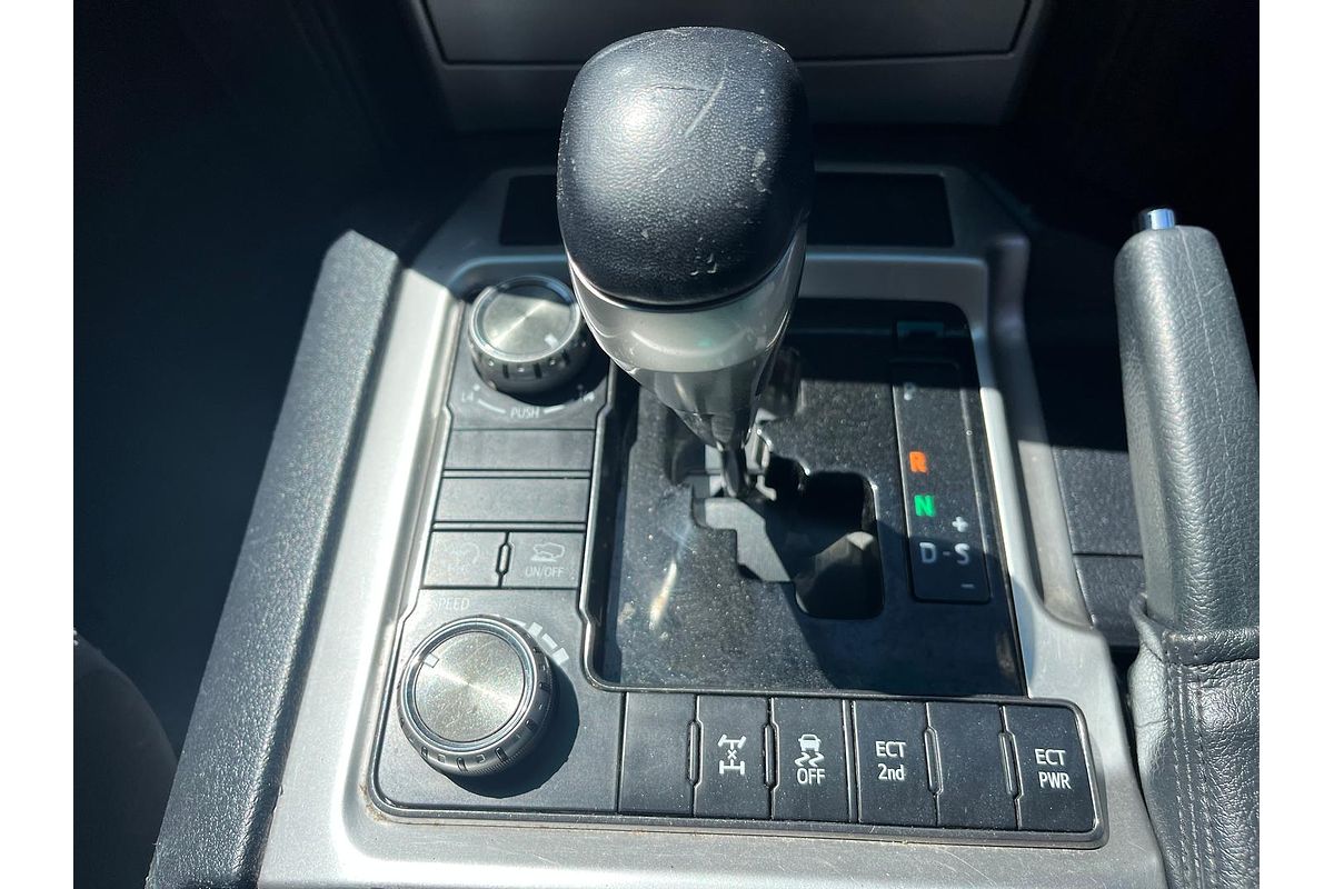 2019 Toyota Landcruiser GXL VDJ200R