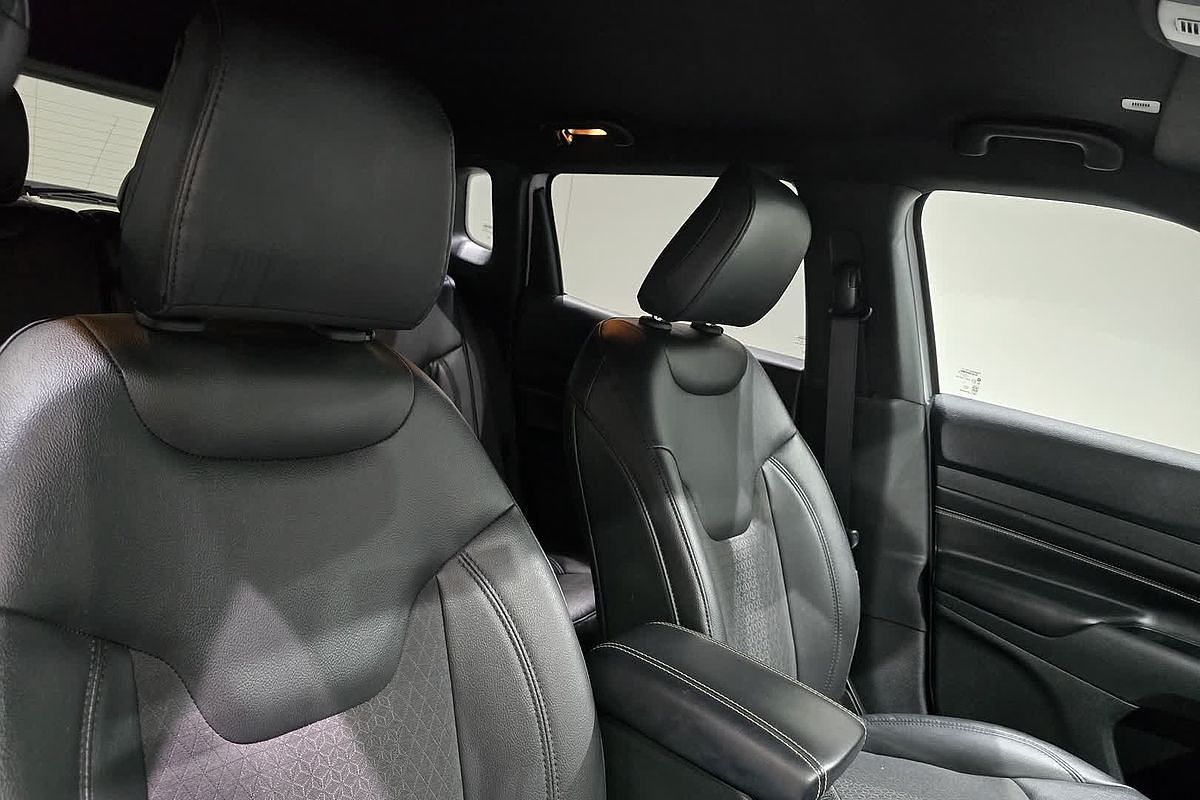 2022 Jeep Compass Night Eagle M6