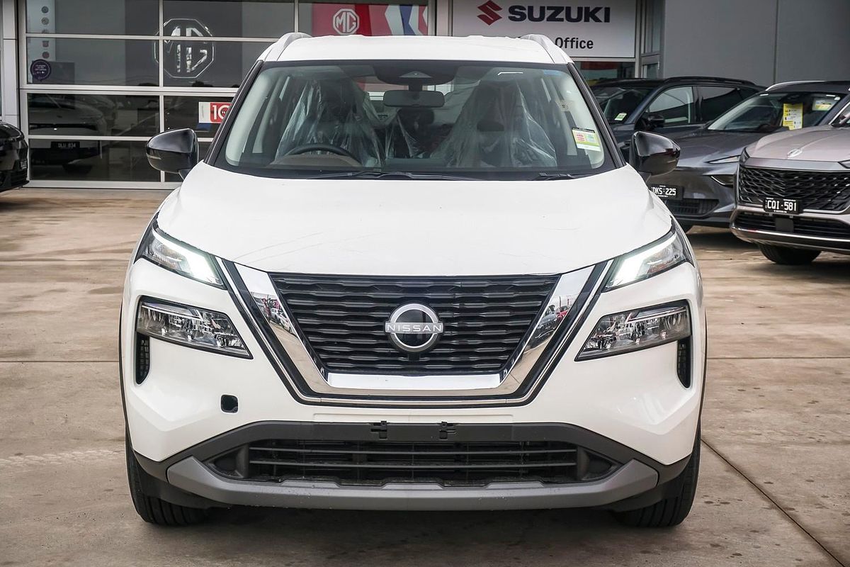 2025 Nissan X-TRAIL ST T33
