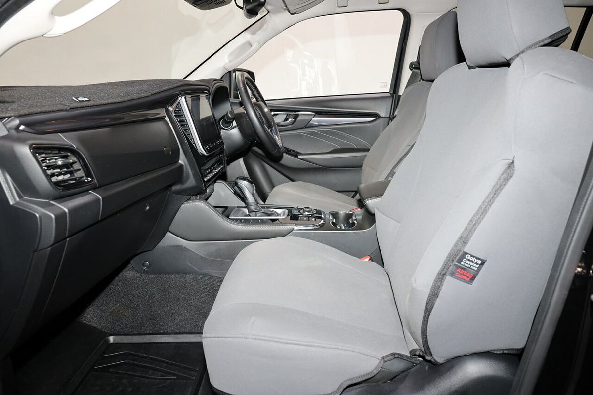 2024 Isuzu MU-X LS-T