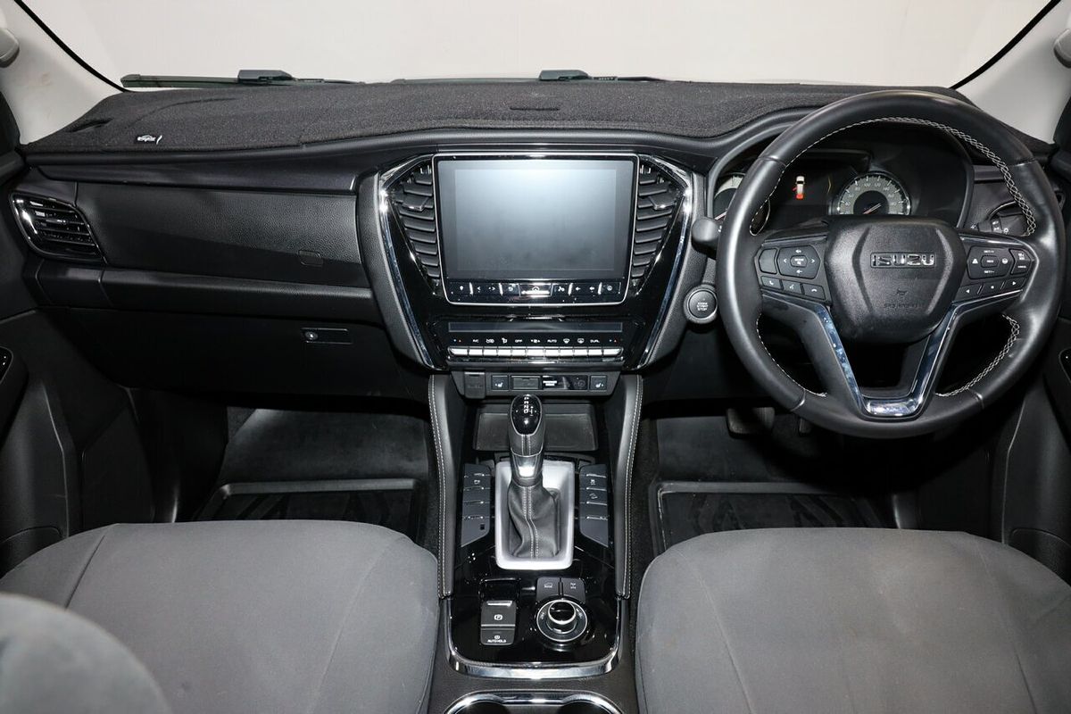 2024 Isuzu MU-X LS-T