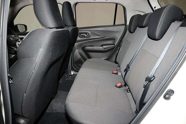 2025 Suzuki Swift Hybrid GLX UZ