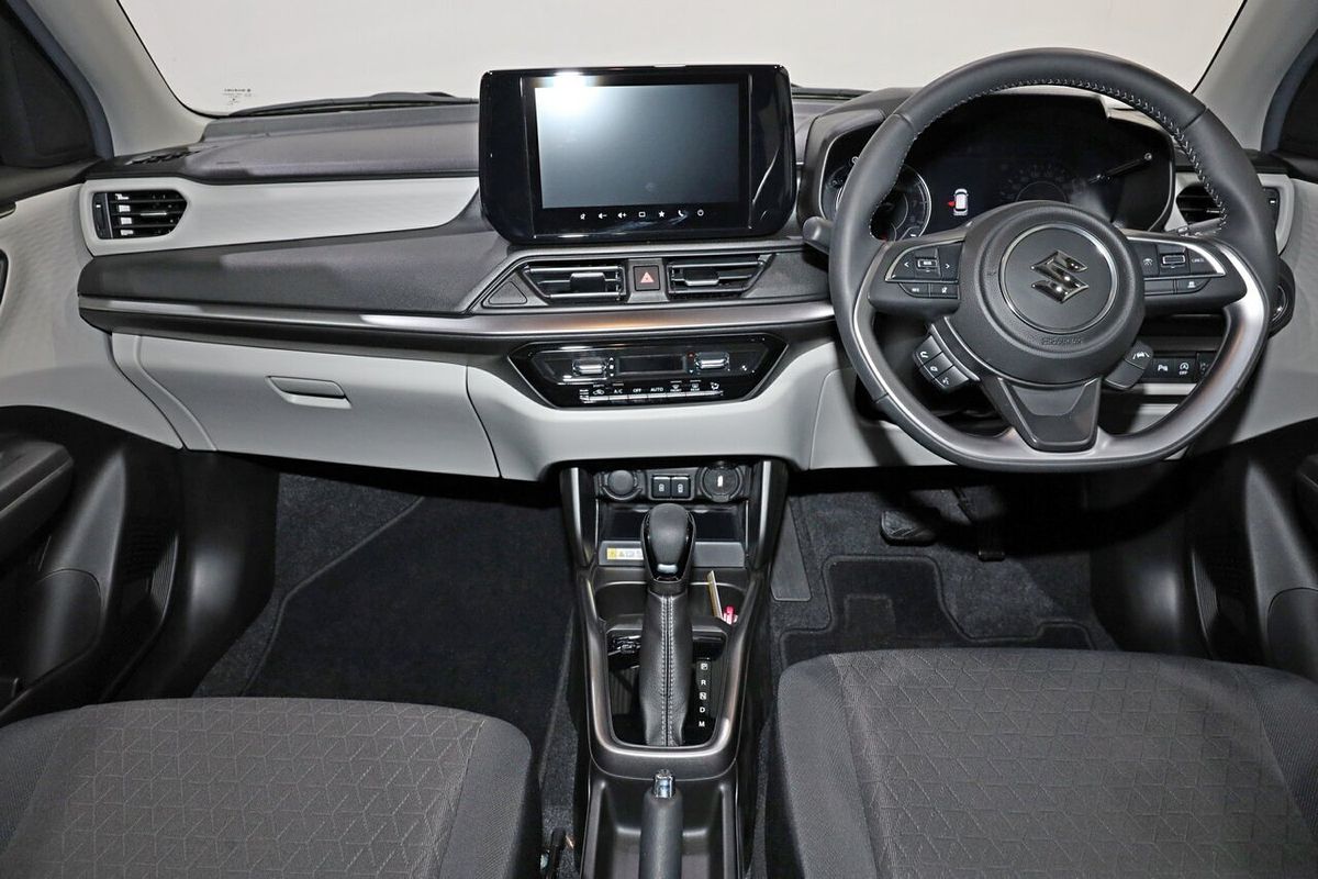 2025 Suzuki Swift Hybrid GLX UZ