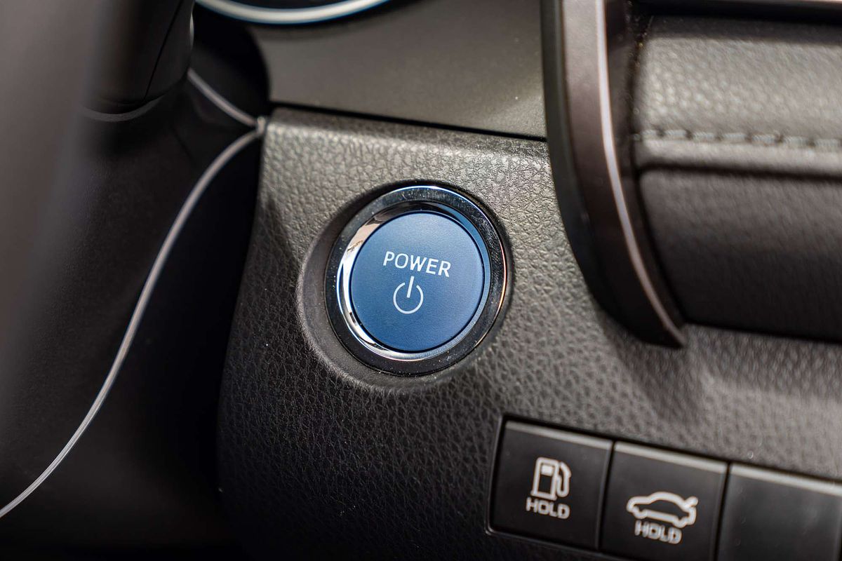 2021 Toyota Camry Ascent AXVH70R