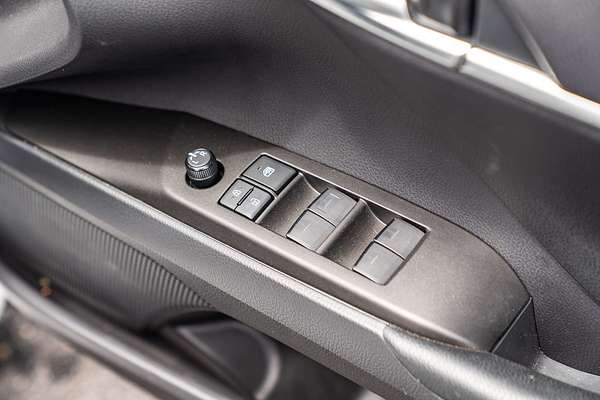 2021 Toyota Camry Ascent AXVH70R