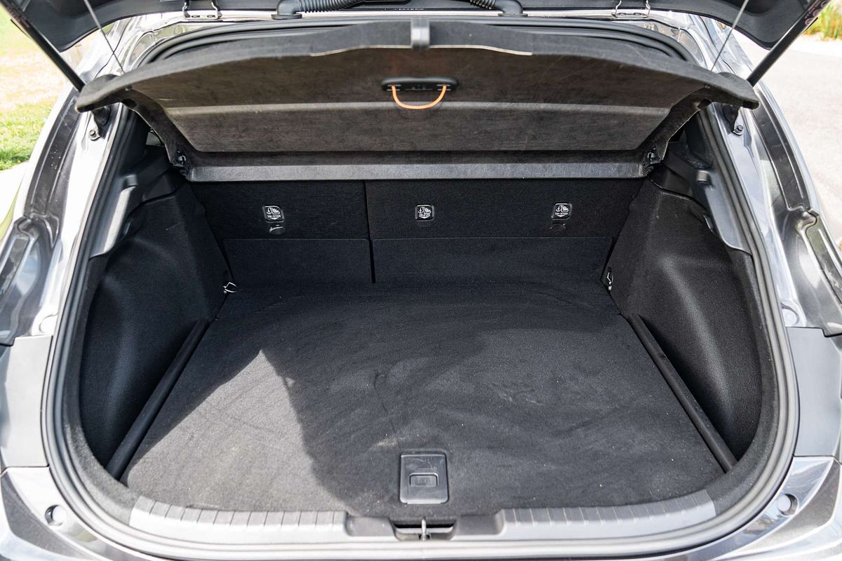 2022 Toyota Corolla Ascent Sport Hybrid ZWE211R