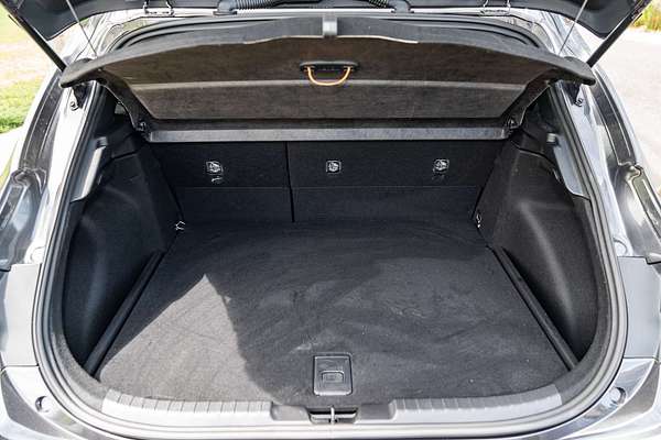 2022 Toyota Corolla Ascent Sport Hybrid ZWE211R