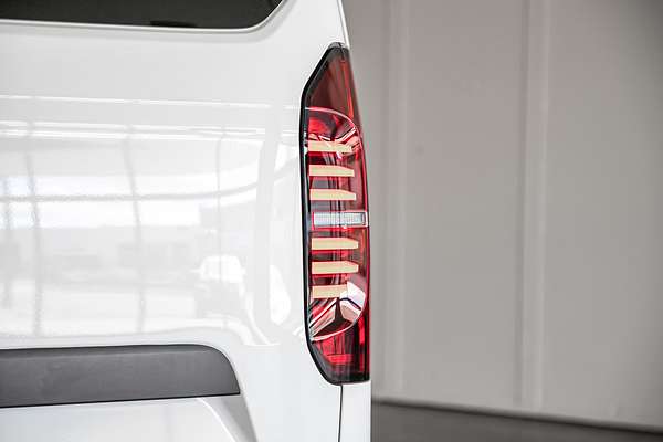 2025 Volkswagen Transporter TDI 125kW NSN LWB Low Roof