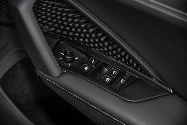 2025 Volkswagen Tayron 150TSI Life R4