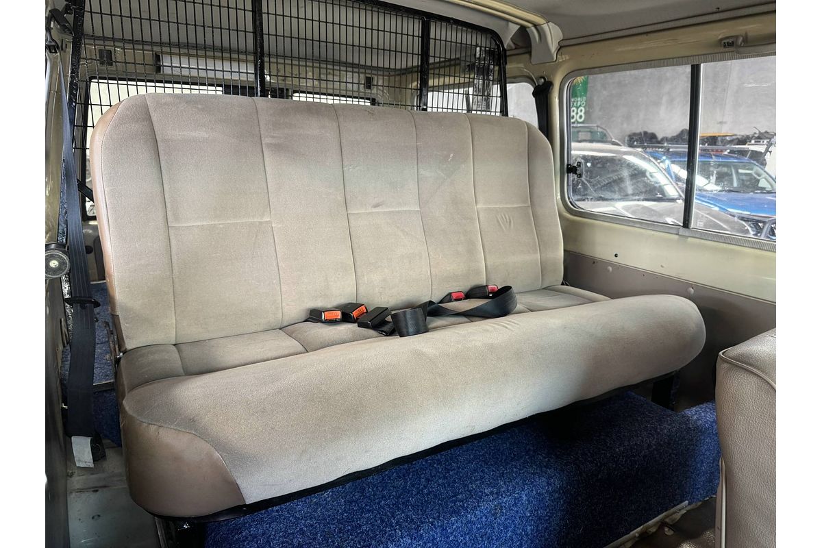 2002 Toyota Landcruiser Troopcarrier HZJ78R