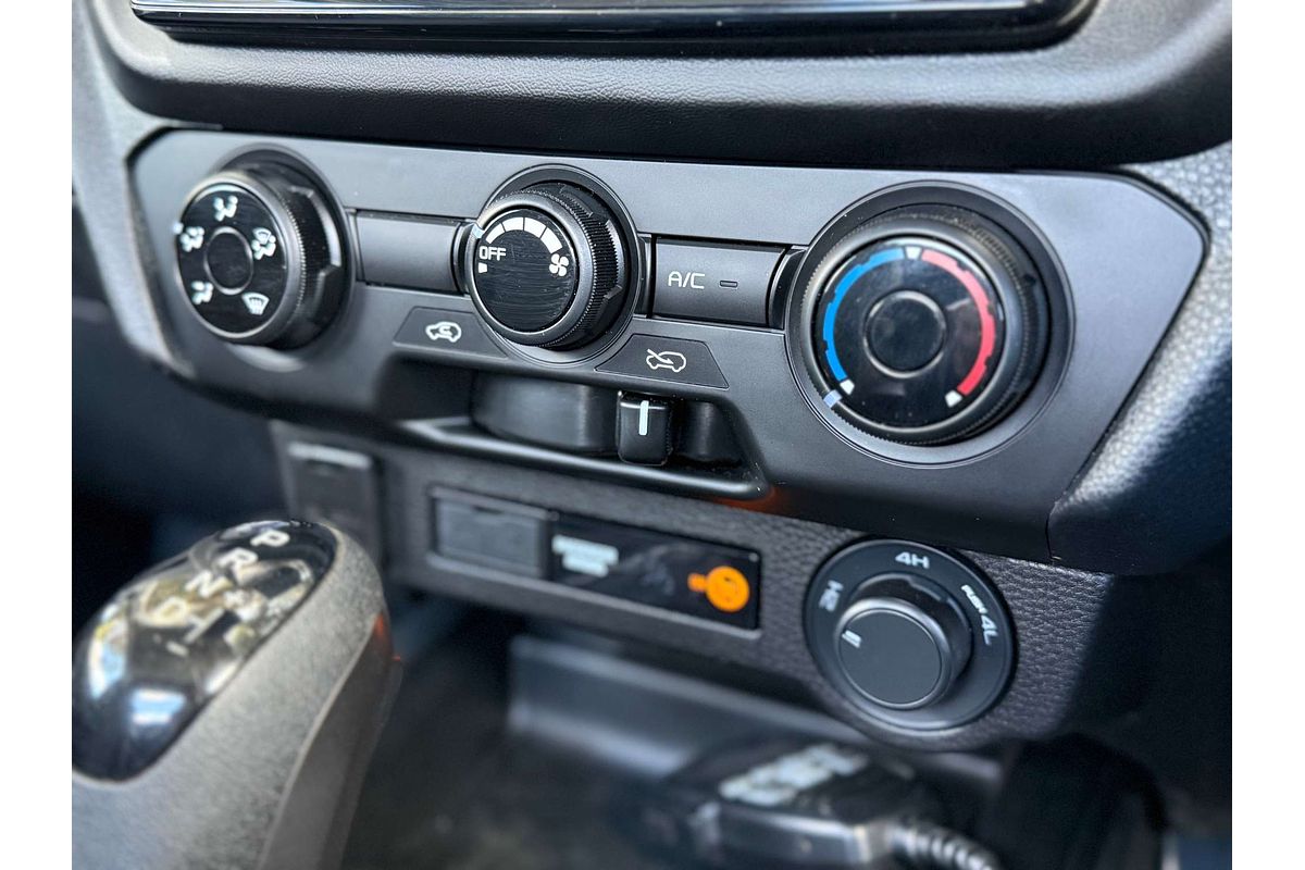 2022 Isuzu D-MAX SX 4X4