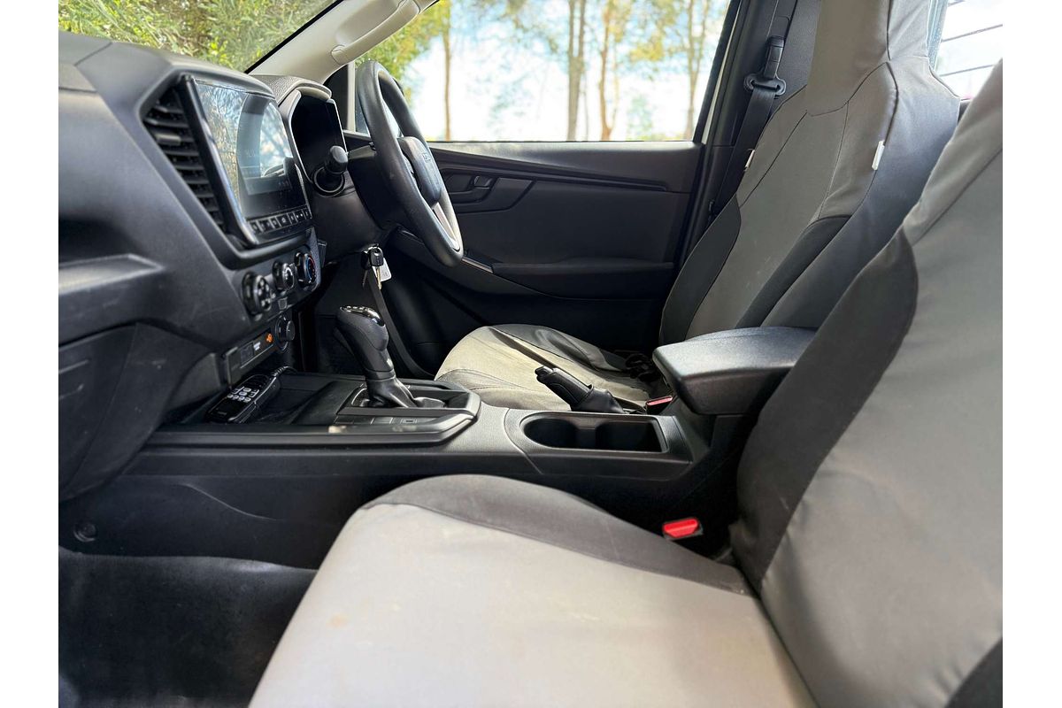 2022 Isuzu D-MAX SX 4X4