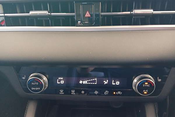 2023 Mitsubishi Outlander Aspire ZM