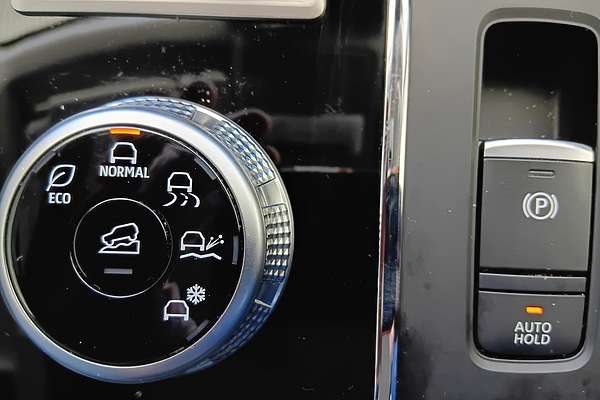 2023 Mitsubishi Outlander Aspire ZM